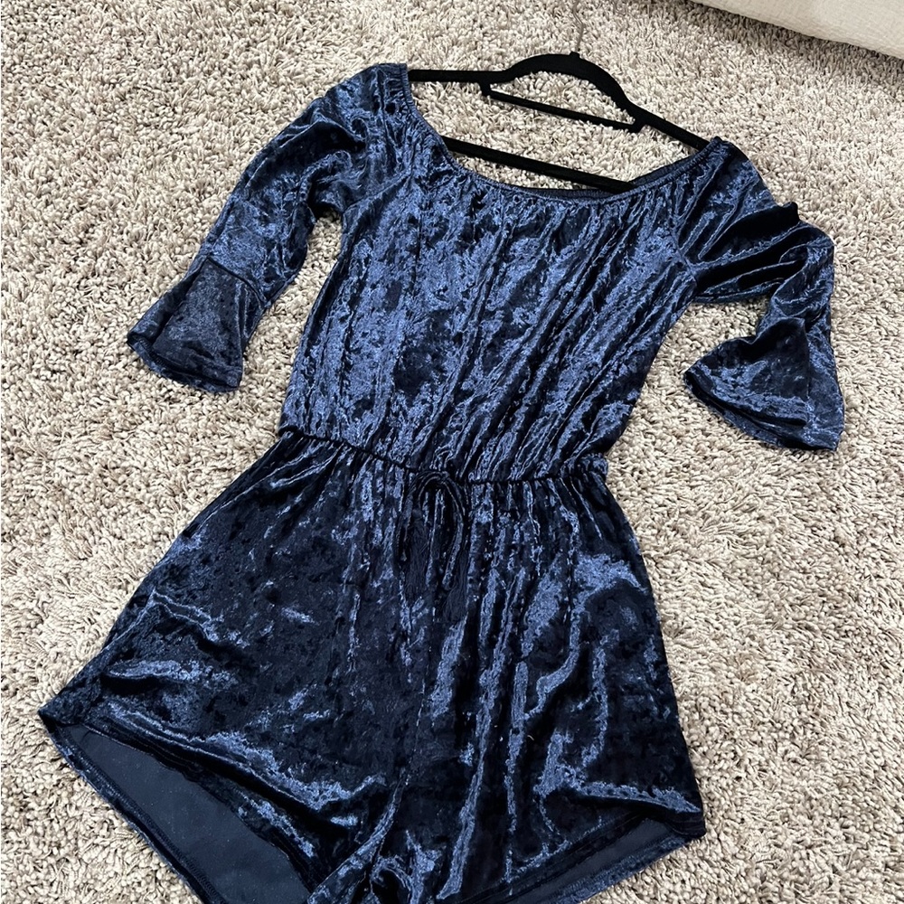 Navy blue crush velvet romper dress!